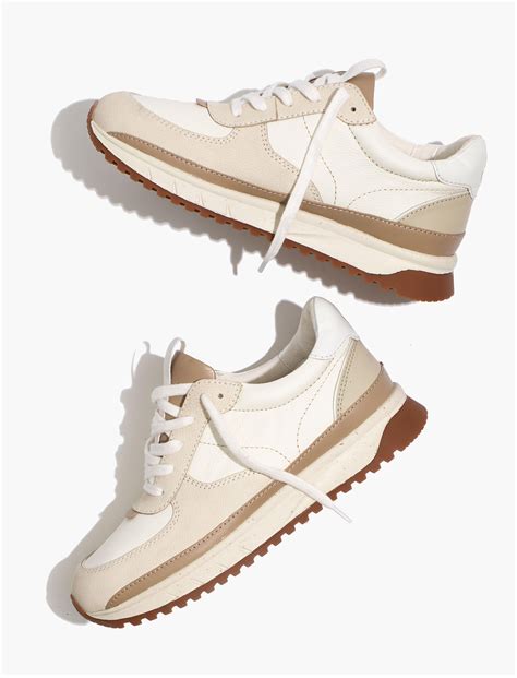 women's vintage sneakers